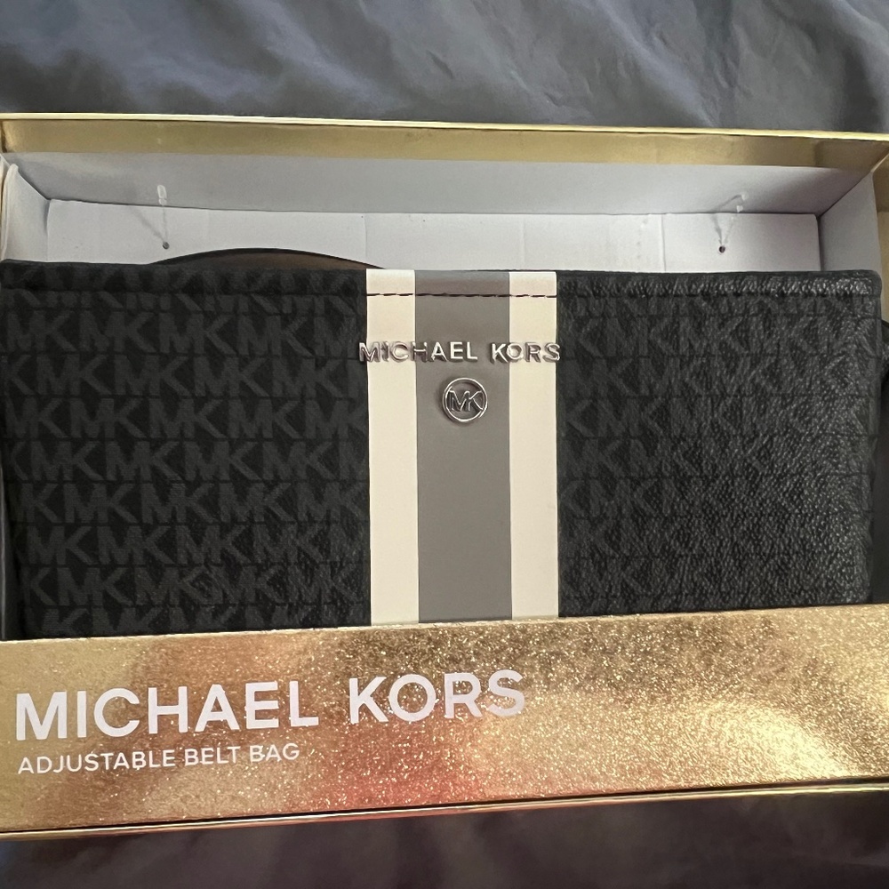 Michael Kora belt bag